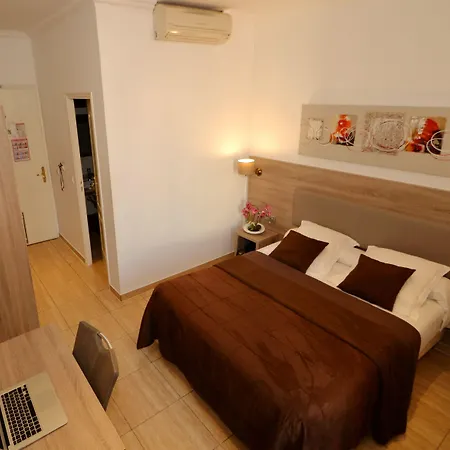 Parisien Hotel