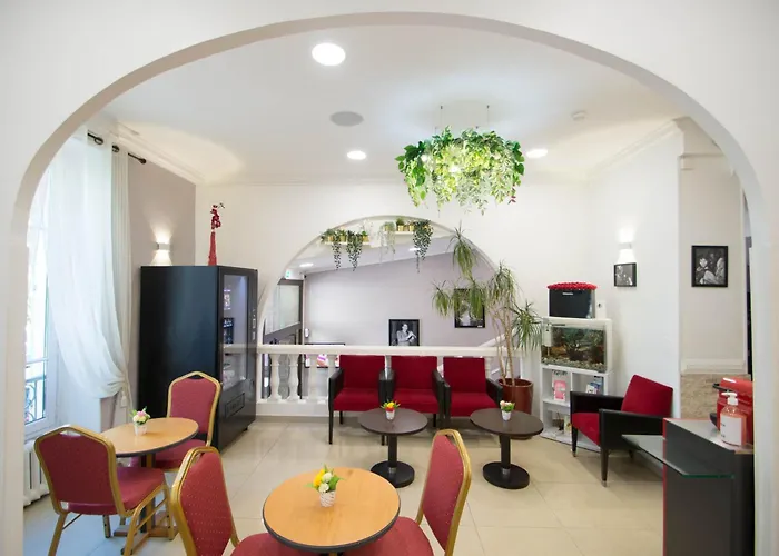 Parisien فندق نيس